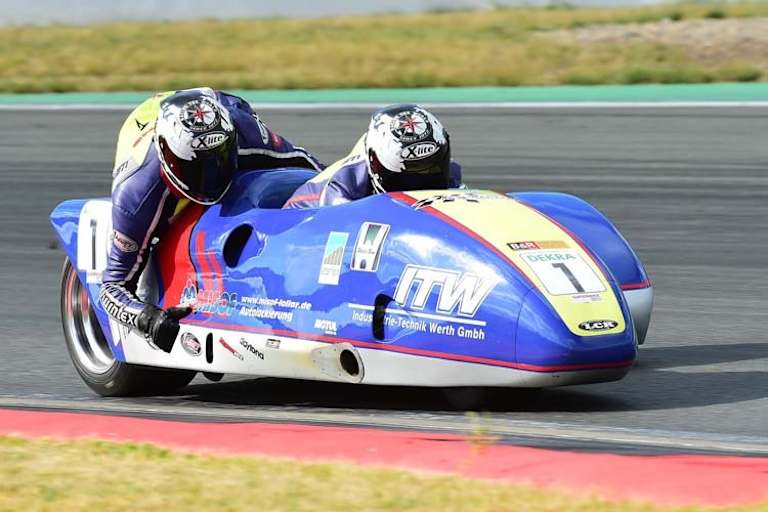 Platz für Kretzer/Lehnertz