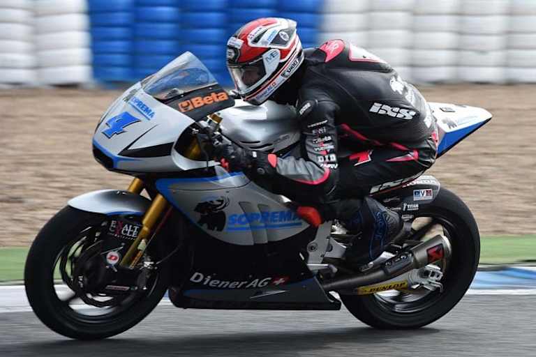 Randy Krummenacher auf der Kalex des JiR-Teams