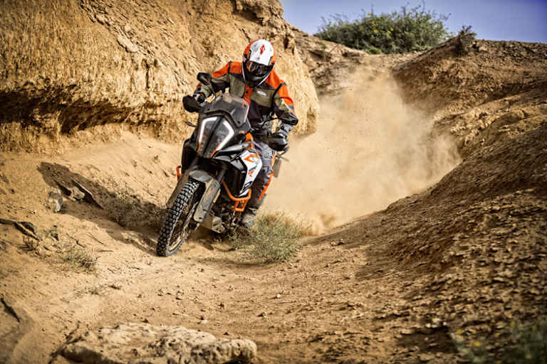 KTM 1290 Adventure R: Geländetaugliche Radgrössen in Kombination mit 160 PS – das rockt! 