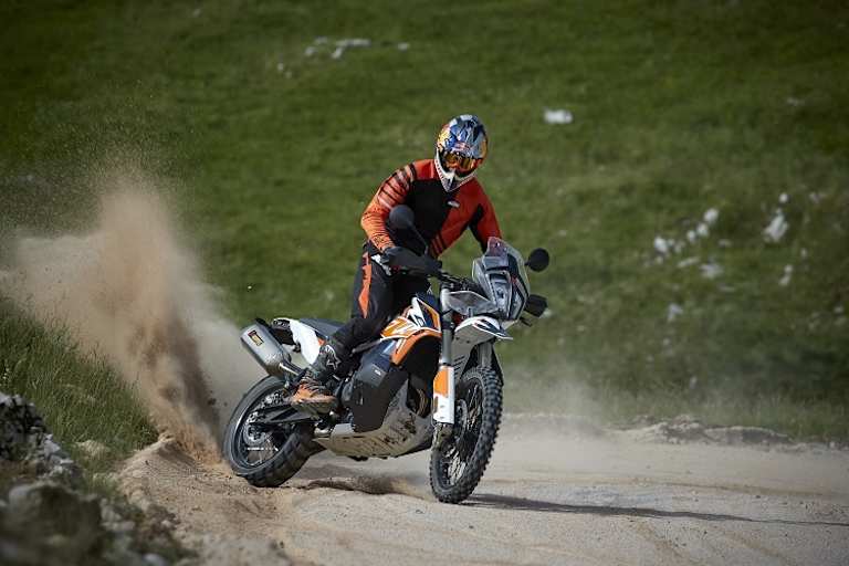 KTM 790 Adventure Rally: Limitierte Serie für Kenner mit mehr Offroad-Tauglichkeit
