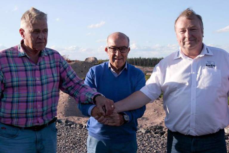 Carmelo Ezpeleta mit Timo Pohjola und Kari O. Sohlberg   