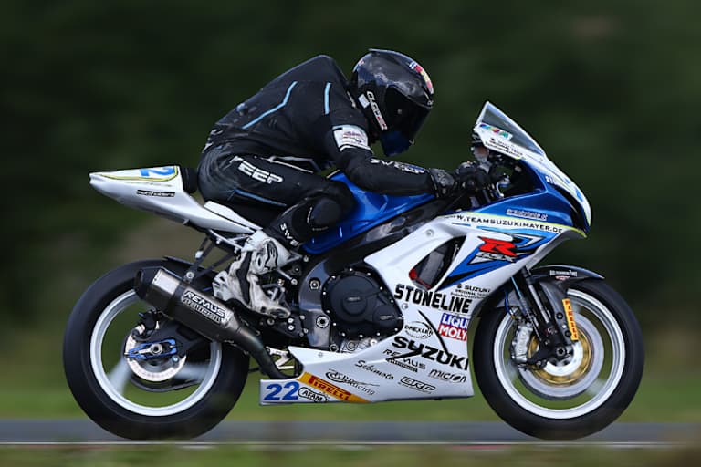 Der Finne auf der Suzuki