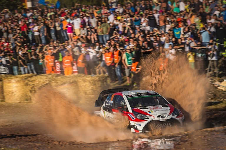 Jari-Matti Latvala war nicht nur im Wasser stark