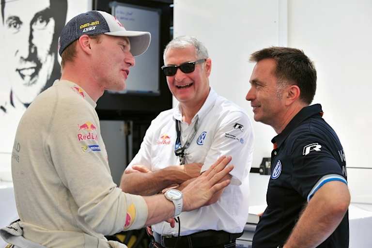 Latvala, Dr. Neußer, Capito (r.)