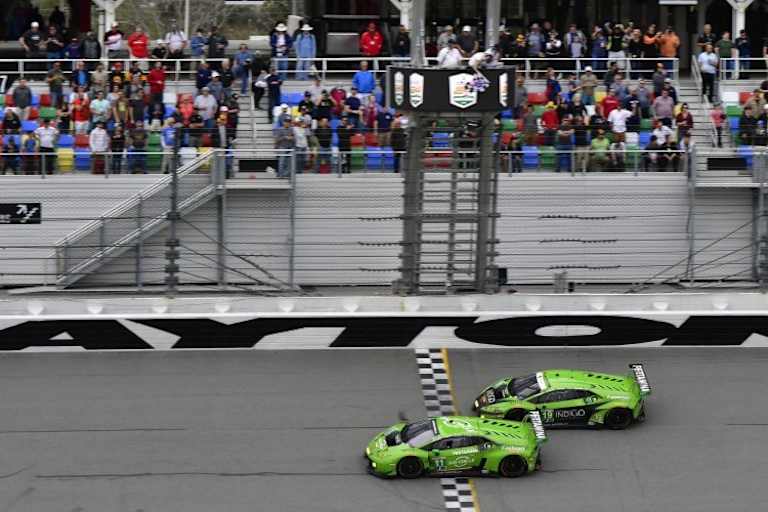 Klassensieg bei den 24h von Daytona für den Lamborghini Huracán GT3 von GRT Grasser Racing 