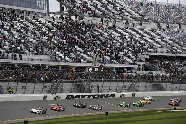 Die Prototypen werden bei Re-Start zusammen sein