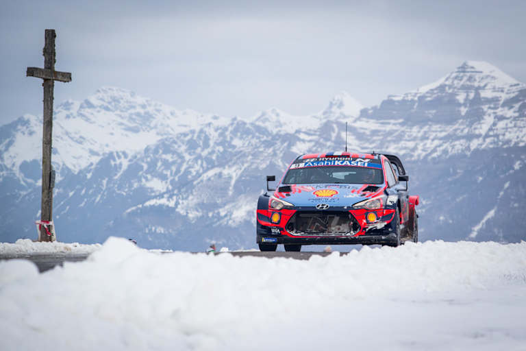 Sébastien Loeb kämpfte mit dem Reifen