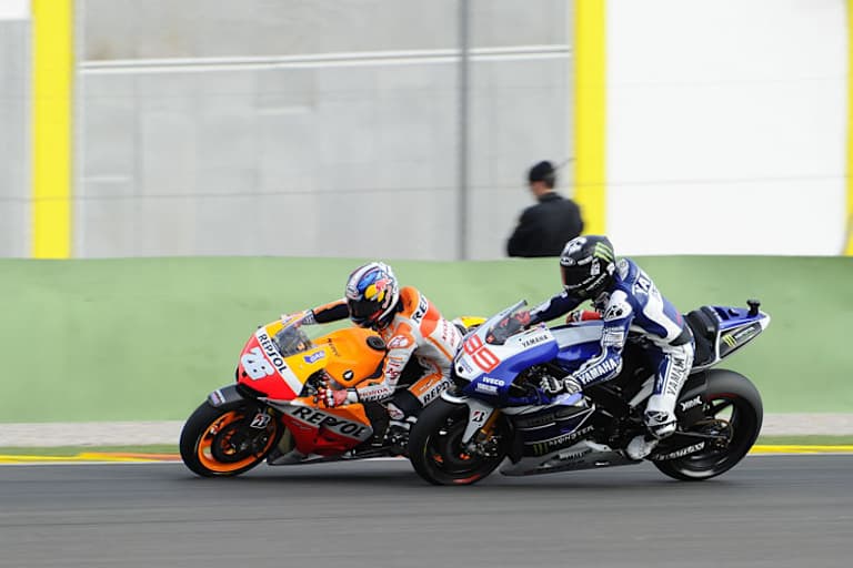 Nach diesem Zusammenprall musste Pedrosa die Faghrbahn verlassen