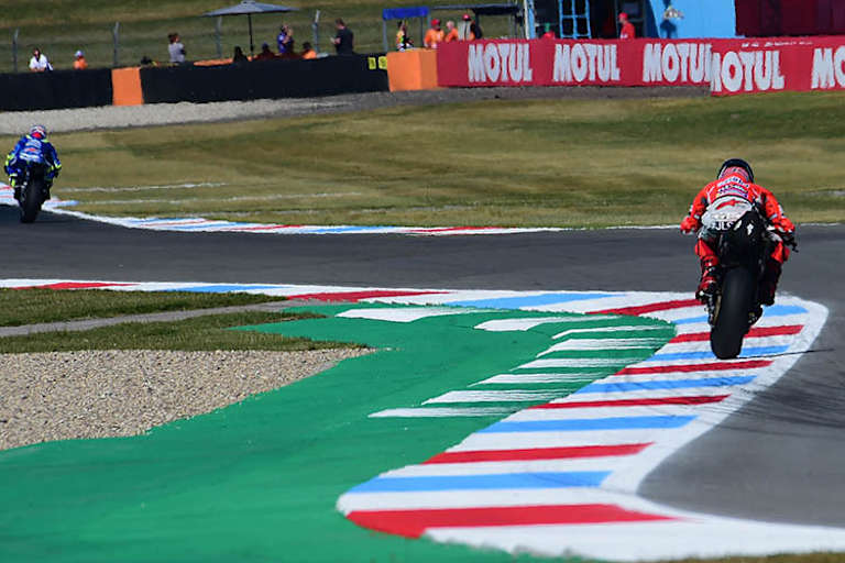Assen-Training: Jorge Lorenzo jagt eine Suzuki