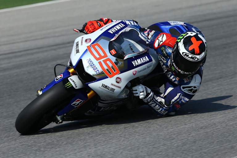 Große Probleme mit dem neuen Bridgestone-Reifen machen Lorenzo zu schaffen