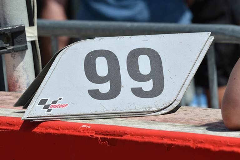 Lorenzos Startplatzschild wurde in Assen am Sonntag zur Seite geräumt