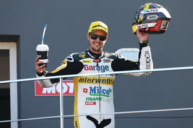 Tom Lüthi auf dem Podest in Valencia: Platz 3