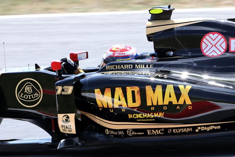 So wirbt Lotus in Spanien für den neuen Kinofilm