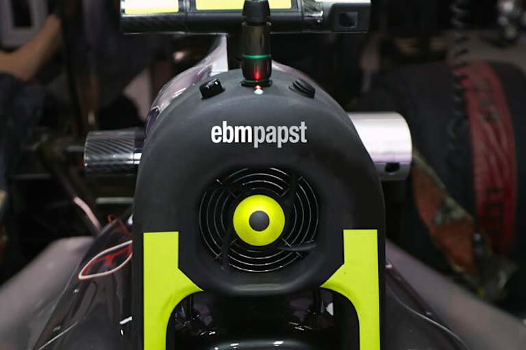 So behalten Nico Rosberg und Lewis Hamilton einen kühlen Kopf