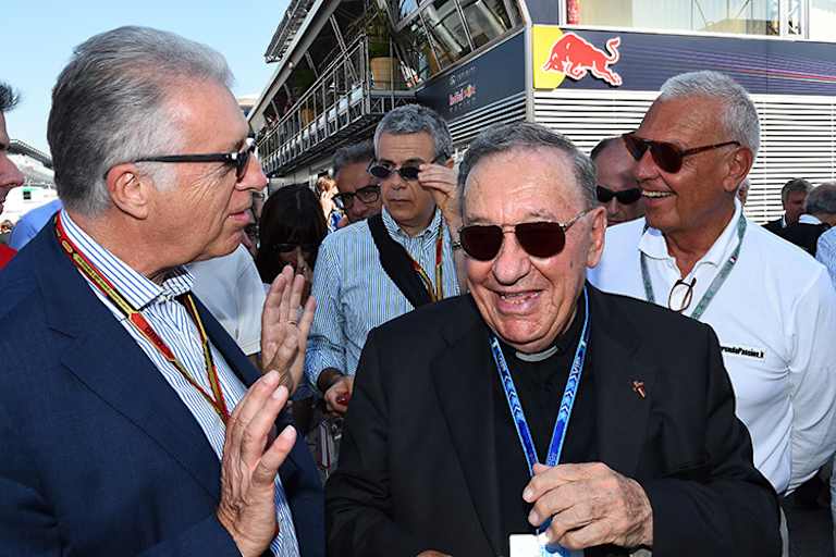 Mit Piero Ferrari im Fahrerlager von Monza