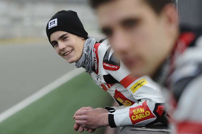 Stefano Manzi: Andere Marke, andere Sitten