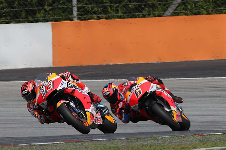 Donnerstagmittag: Die beiden Ex-Rivalen Marc Márquez und Stefan Bradl gemeinsam unterwegs