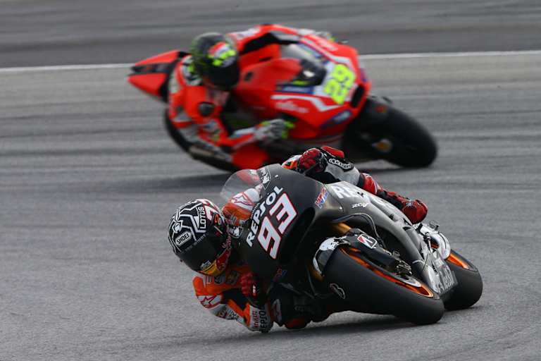 Marc Márquez vor Überraschungsmann Andrea Iannone