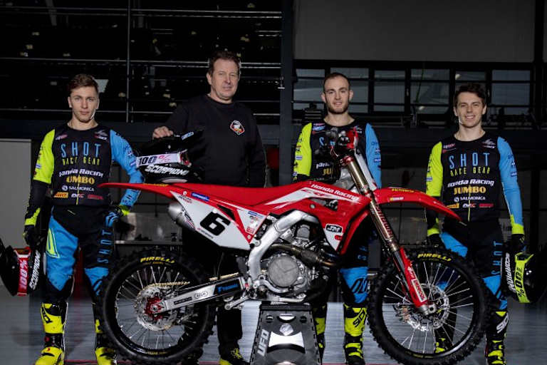 Das Team von Jacky Martens ist mit 3 Fahrern in der MXGP-Klasse am Start: Artem Guryev, Benoit Paturel und Julien Lieber