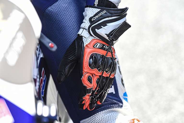 So ließ Jorge Martin seinen Handschuh umbauen