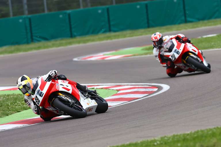 Geoff May und Aaron Yates fahren in der Superbike-WM nur hinterher