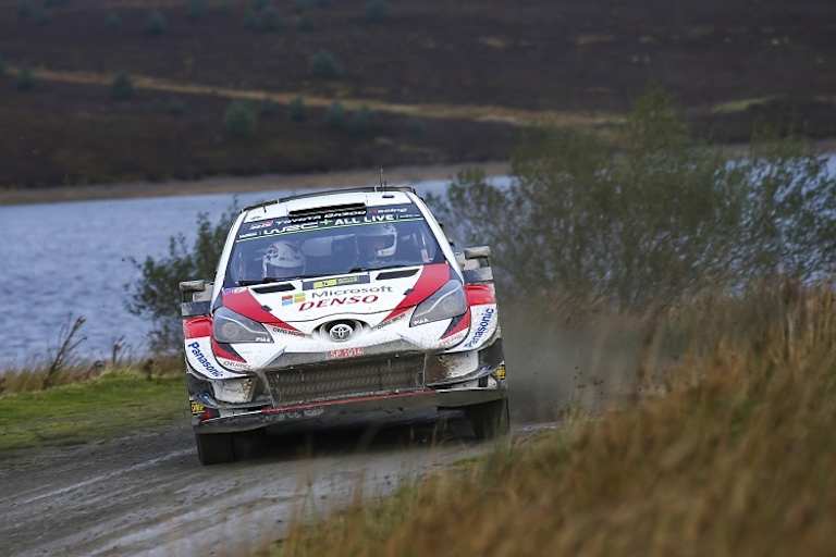 Kris Meeke führte am Freitag