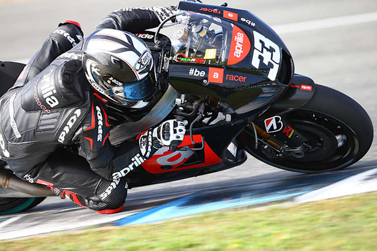 Dem MotoGP-Bike von Aprilia stellt Melandri ein mieses Zeugnis aus