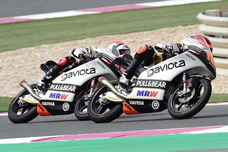 Andrea Migno und der nun verletzte Albert Arenas auf ihrem KTM-Bikes