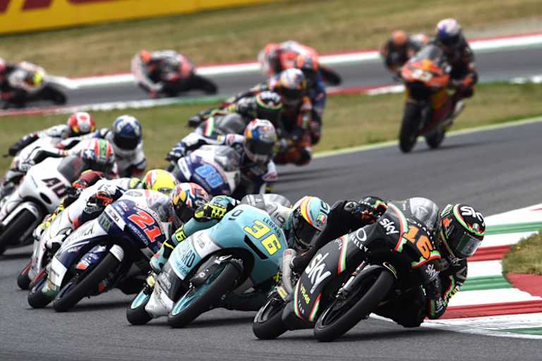 Mugello-GP: Migno (16) und Mir (36) führen die Meute an