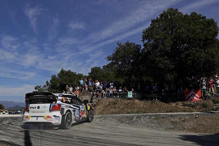 Andreas Mikkelsen fuhr uaf Korsika wieder aufs Podium