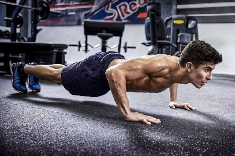 21 Punkte trennen Marc Márquez (li.) und Andrea Dovizioso