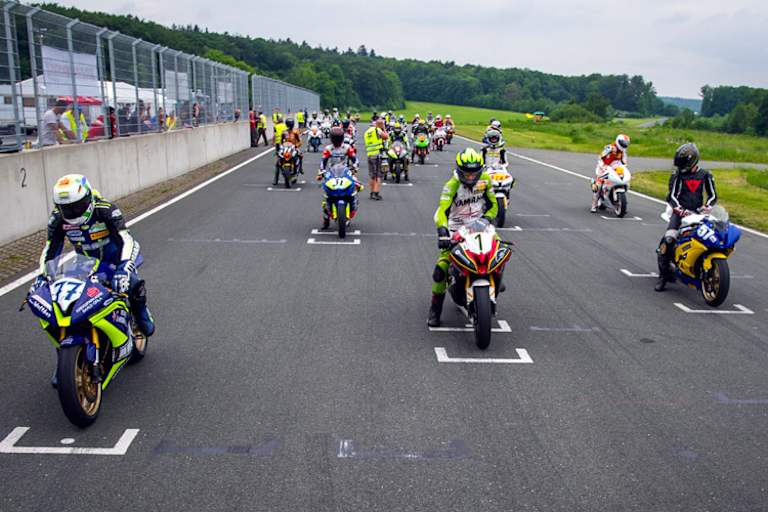 Moto2: Thomas Walther (77) steht auf der Pole-Position