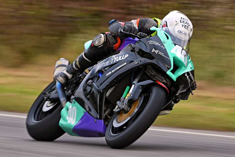 Frohburger Dreieck: Mit 300 Stundenkilometern über die B 95