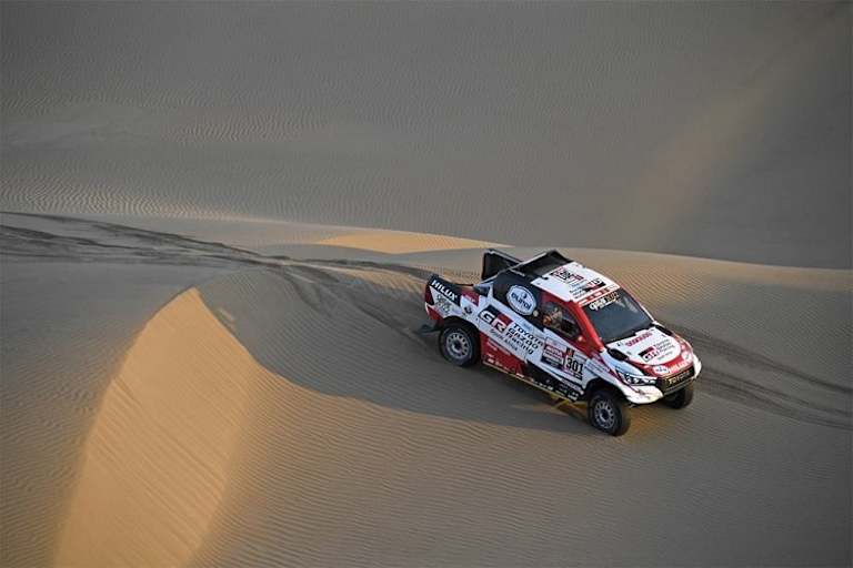 Nassser Al-Attiyah fiel vom ersten auf den achten Platz zurück