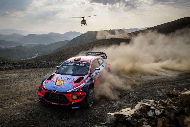 Der Tabellenzweite Thierry  Neuville auf Rang drei