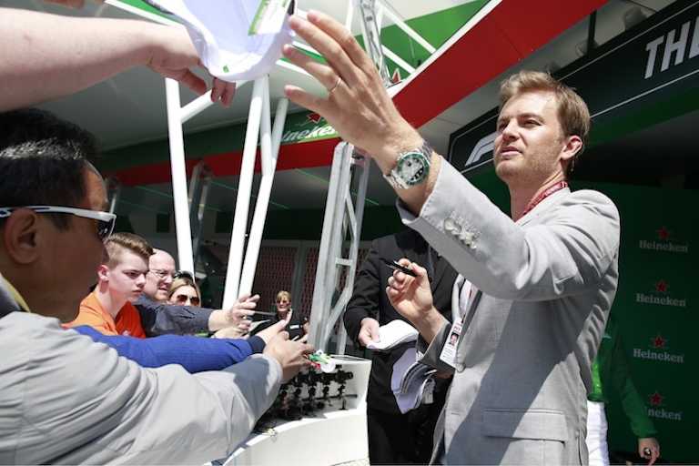 Da war die Welt noch in Ordnung: Nico Rosbergs Training wurde später durch einen Reifenschaden beendet