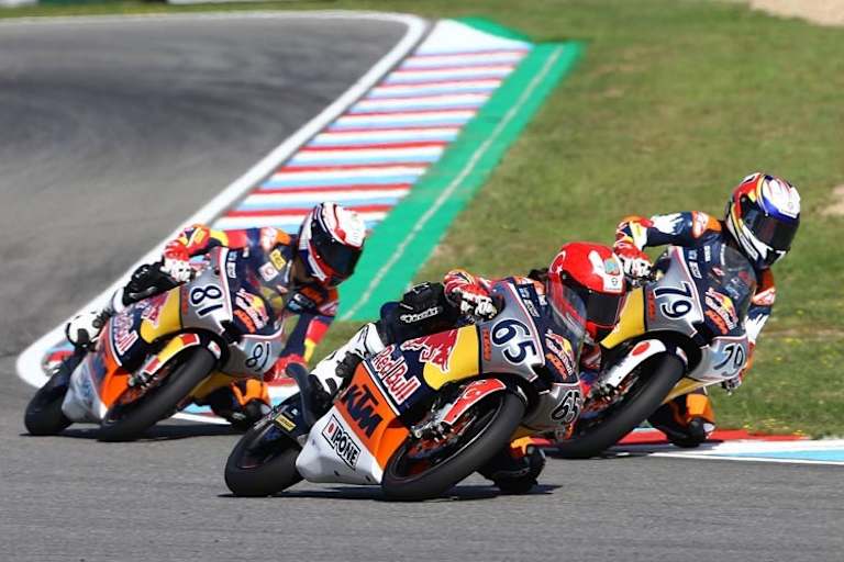 Harter Fight in Brünn: Can Öncü gegen Aleix Viu (81) und Ai Ogura (79)