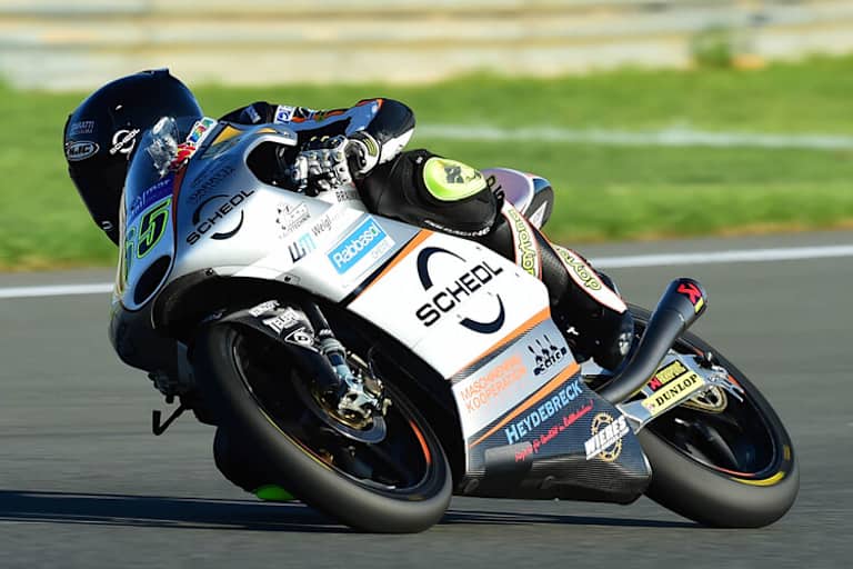 Der WM-15. Philipp Öttl beim GP von Valencia 2015