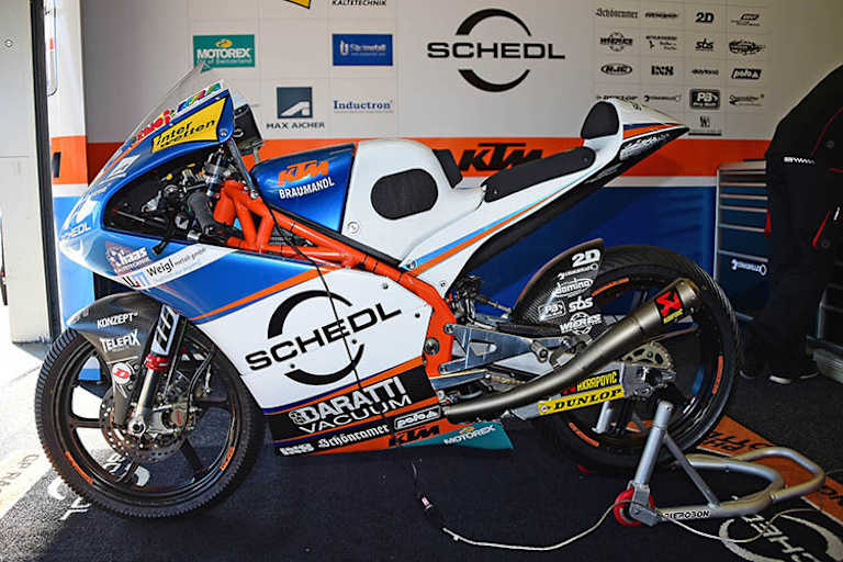 2016 wird Philipp Öttl in diesem Design auf seiner Werks-KTM unterwegs sein