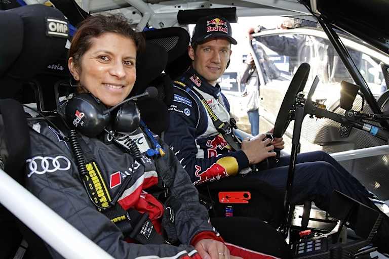 Audi-Ingenuerin Leena Gade als Beifahrerin von Sébsatien Ogier
