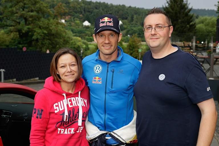 Sébastien Ogier und das Paar Mills