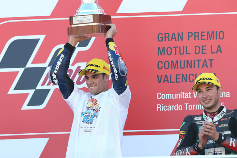 Sieger Miguel Oliveira, rechts Jakub Kornfeil