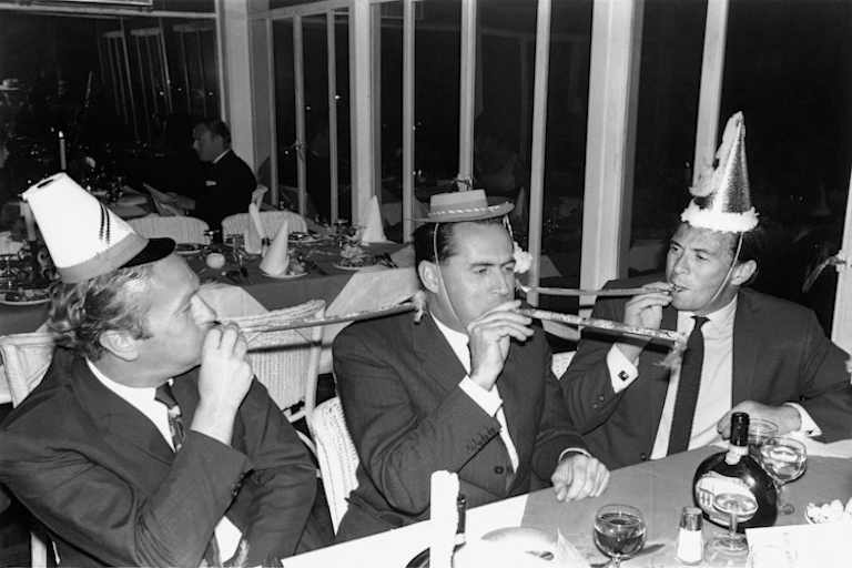 Silvester mit Lotus-Chef Colin Chapman, Jack Brabham, Jim Clark – am 1. Januar 1965 fand der Südafrika-GP statt!