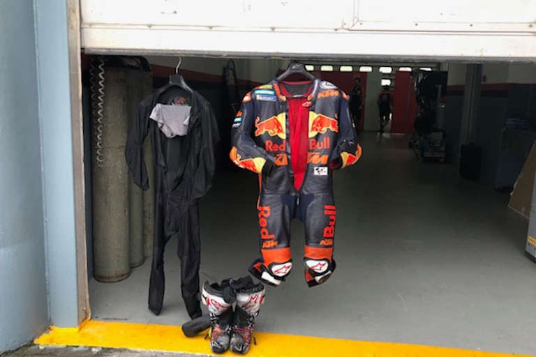 Die Arbeitsbekleidung von Dani Pedrosa