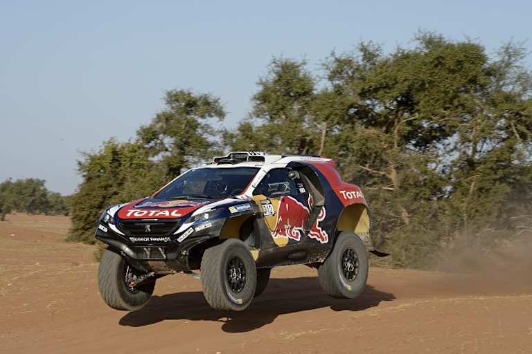 Der Peugeot 2008 DKR 15+von Loeb