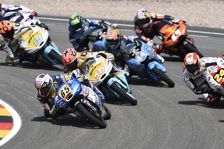 Auf dem Sachsenring fuhr Philipp Öttl (65) ein starkes Rennen