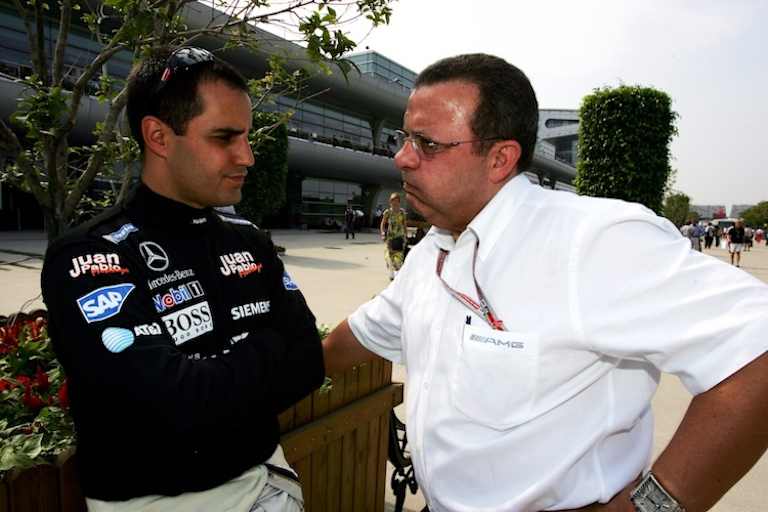 Piedade 2005 in Shanghai, mit dem McLaren-Mercedes-Piloten Juan Pablo Montoya