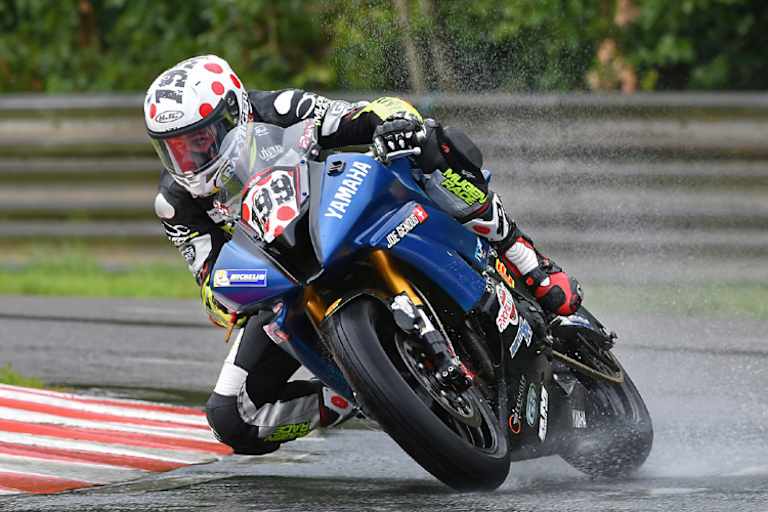 Pierre-Yves Bian gewann das Regenrennen von Chimay