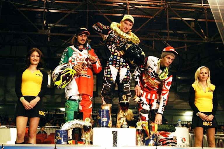 Franzosen unter sich: Das SX1-Podest mit Sieger Gregory Aranda (M.), Fabien Izoird und Florent Richier (re.)