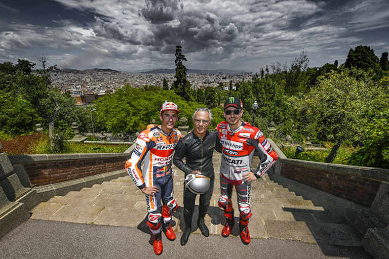 Marc Márquez mit Salvador Cañellas und Jorge Lorenzo